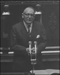 Il a t Ministre des Affaires trangres , voici ... .