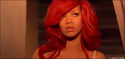 Quel tat Americain est le premier mot du titre d'une chanson de Rihanna ?