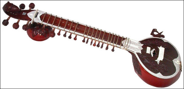 Symbole de la musique indienne créé au XIV ème siècle cet instrument est un(e) :