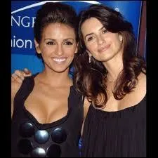 Voici deux soeurs actrices, et comme souvent l'une a une carrire plus prdominante que l'autre. Ce sont ?