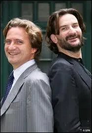 L'un fut cratif de pub et crivain, l'autre est  homme d'affaires , ce sont les frres Beigbeder, Frederic et... ?