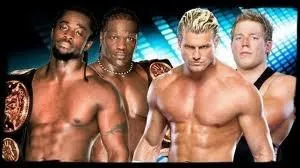 Qui sont les vainqueurs entre R-Truth et Kofi Kingston vs Dolph Ziggler et Jack Swagger pour le  WWE Tag Team championship  ?