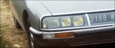 Quel est le nom de ce classique automobile Franais conu en collaboration avec Maserati ?