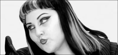 De quel instrument joue Blilie ?