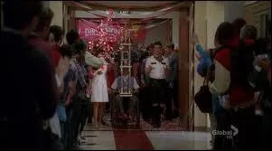 A quelle chanson appartient cette image ?