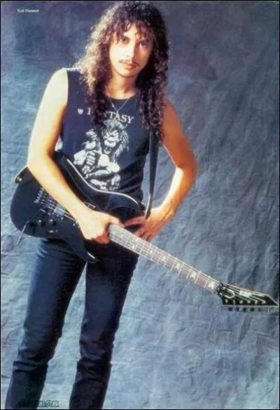 Quel(s) accessoire(s) aime-t-il utiliser en concert ?