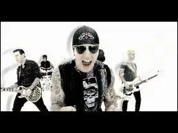 Afterlife est sorti en quelle anne ? Et qui l'a crit ?