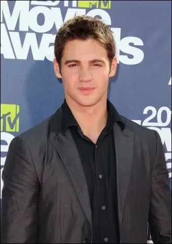 Qui est sur la photo ?