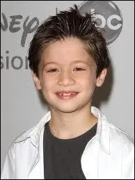 Qui joue le rle de Flynn Jones ?