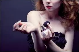 Un doux parfum qu'on respire, c'est ------------ / Un regard qui vous attire c'est --------- / Deux grands yeux qui s'abandonnent c'est ----------'' ... Charles Trenet a immortalisé...