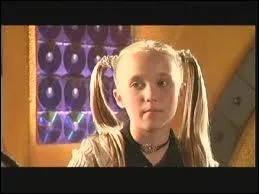 A qui parle-t-elle ?