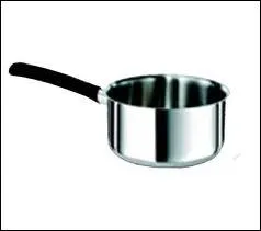 Quelle est la traduction de  casserole  en anglais ?