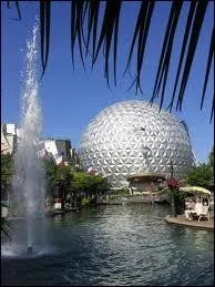 Quelles sont les particularits d'Eurosat ?