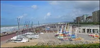 Dans quel dpartement se situe la commune du Touquet connue sous le nom de Paris-Plage ?