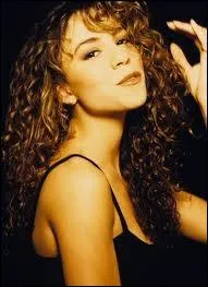 Quelle est cette chanteuse ?