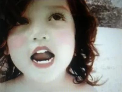 De combien poussent les cheveux de Renesme en une heure ?