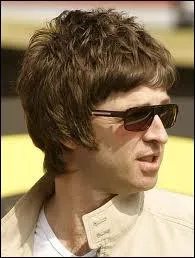 Quel est ce chanteur ?