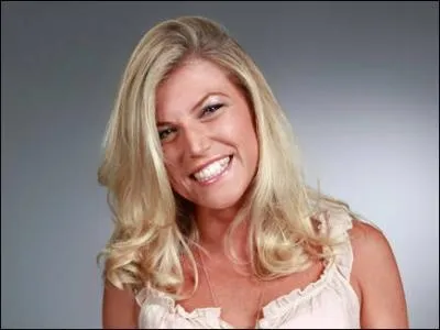 Hello , je me nomme ...