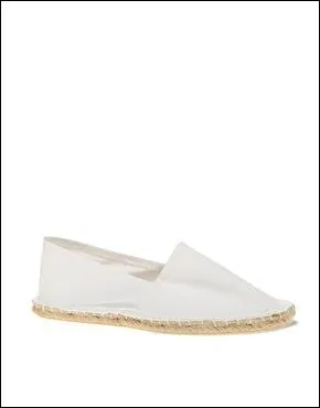 Quelles sont ces chaussures estivales  bas cot ?