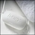 En 1998, le Directeur de l'tat civil avait d'abord refus le prnom Ivory  un couple de langue anglaise puisque ce prnom voquait une marque de savon :