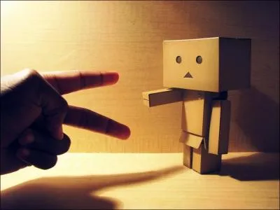 A quel jeu connu joue Danbo ?