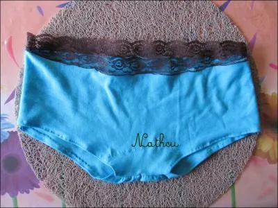 Et ce sous-vtement, comment s'appelle-t-il ?