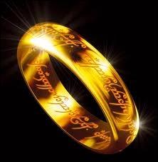 Dans le roman de J. R. R. Tolkien, Combien la Communaut de l'anneau compte-t-elle de membres ?