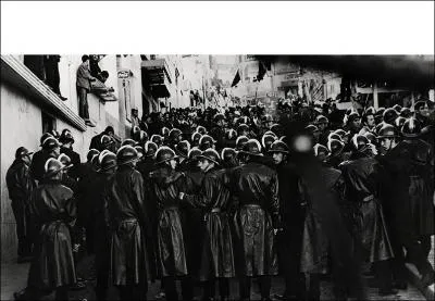 1957, affrontement sanglant entre les paras franais et le FNL !