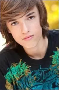 Comment s'appelle son frre ?