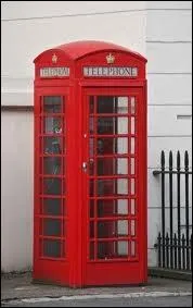 Sur le tlphone, y a-t-il une photo de la couronne de la reine ?