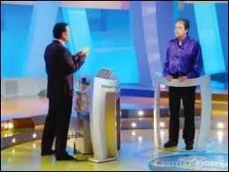 Qui répond en premier à la série de question ?