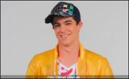 Quel est le VRAI prnom de ce garon qui tombe facilement amoureux ?