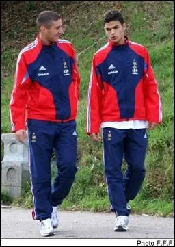 Revoil Ben Arfa  cot de Benzma ; c'tait les 2  Bens  de :