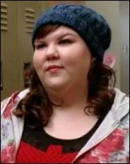 Contre qui Lauren se bat-elle dans l'pisode de la Saint-Valentin (saison 2) ?