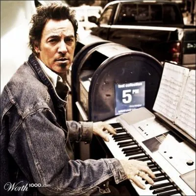 Sa chanson :   Born in the USA  , n'a pas connu de succs. C'est sur les trottoirs new-yorkais qu'il l'interprte maintenant.