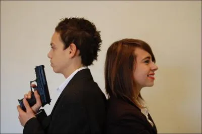 Ces deux acteurs vont jouer le rle ... (voir la photo)