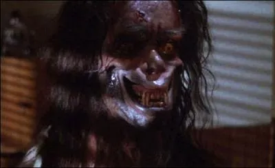 Karen White, journaliste, a rendez-vous dans la cabine vido d'un sex-shop, avec Eddie Quist, redoutable tueur, cette rencontre va laisser des traces !