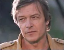 Charly est en couple avec. .