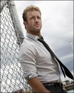 Quel est le nom du personnage qu'interprte Scott Caan dans la srie ?