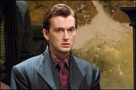 Elle a pris pendant un an le corps de quelqu'un d'autre, qui est-ce ?