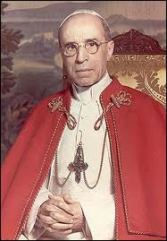 J'ai été pape de 1939 à 1958. Qui suis-je ?
