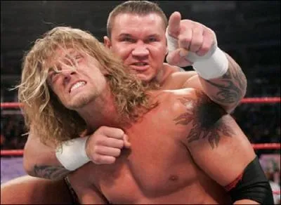 Quelles superstars ne sont pas sur l'image ?