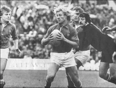 Jean-Pierre Rives est devenu ( e. a ) :