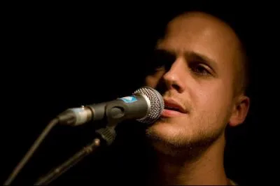 Je suis belge et je chante  You And Me , qui suis-je ?