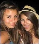 Comment s'appelle sa sur cadette ?