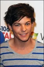 Comment se nomme la petite amie de Louis ?