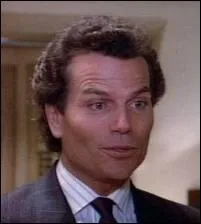 Il se prnomme Patrick et est acteur et animateur. Il est le fils de ?