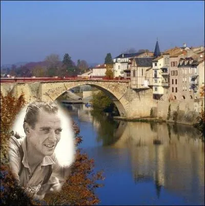 Dans quelle tape de l'dition 1951 assiste-t-on  l'un des plus beaux morceaux de bravoure et de virtuosit du tour, en la personne du suisse Hugo Koblet lanc dans une longue chappe solitaire ?