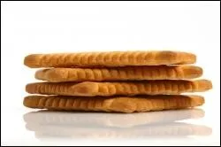 Hormis ces quatre coins, combien de dents  le petit-beurre possde-t-il. ?