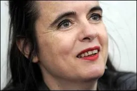 Cette belge de 45 ans sort un roman chaque anne depuis 1995. Les derniers, parus en 2011 et 2012, sont :  Tuer le pre  et  Barbe-Bleue . Il s'agit de ...